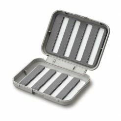 C & F Design C&F Design CF-1544 Small 8-Row Fly Box